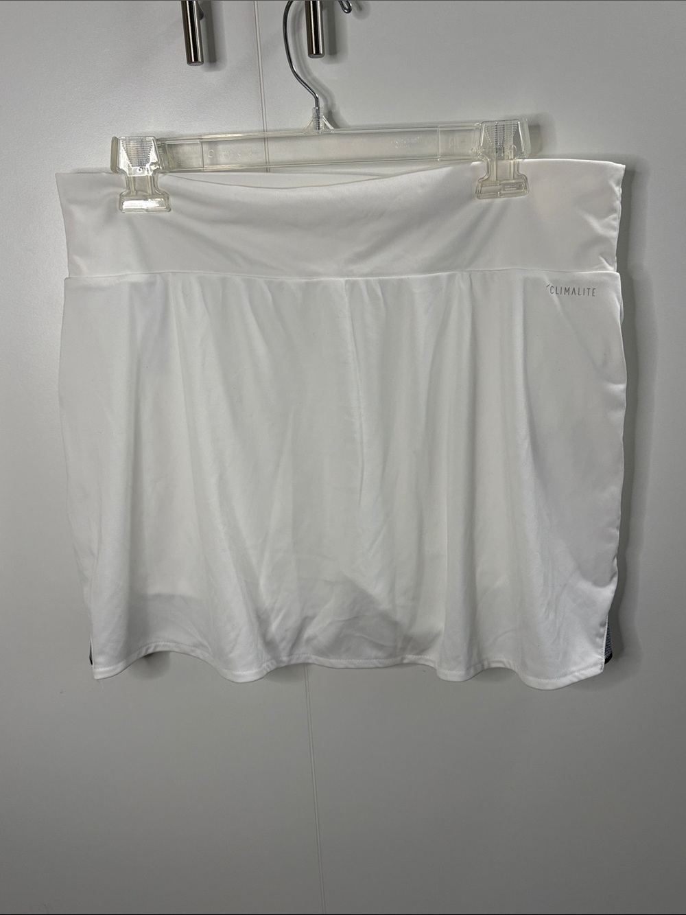 adidas White Climalite Athletic Skort w Pockets L